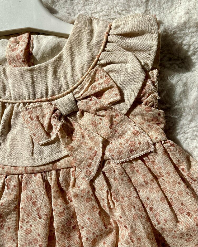 Fırfırlı Yaka Detaylı Çiçek Desenli Bebek Elbise - Saç Bandı Takım